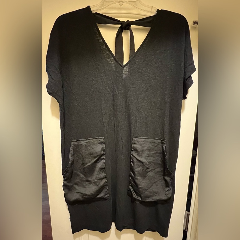 Black V-Neck Tunic Dress with Pockets